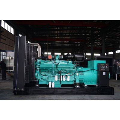 1000kw重慶康明斯柴油發(fā)電機(jī)組-重慶康明斯12缸柴油機(jī)KTA38-G9柴油發(fā)電機(jī)組,缸徑/行程：159/159mm,柴油發(fā)電機(jī)組水冷發(fā)動(dòng)機(jī)功率1089KW,柴油發(fā)電機(jī)組配套馬拉松斯坦福發(fā)電機(jī)。廠價(jià)直銷歡迎選購(gòu)：13773399855。