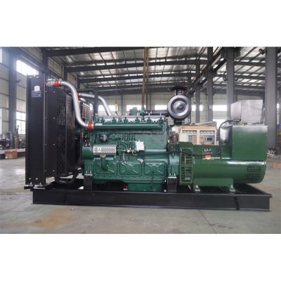 200kw凱普柴油發(fā)電機(jī)組-凱普6缸柴油機(jī)G128ZLD柴油發(fā)電機(jī)組,缸徑/行程：135/150mm,柴油發(fā)電機(jī)組水冷發(fā)動(dòng)機(jī)功率206KW,柴油發(fā)電機(jī)組配套馬拉松斯坦福發(fā)電機(jī)。廠(chǎng)價(jià)直銷(xiāo)歡迎選購(gòu)：13773399855。