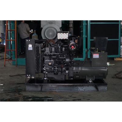 工廠直銷75KW柴油發(fā)電機，品牌有廣西玉柴、東方紅、斗山大宇、進口沃爾沃等柴油發(fā)電機組。廠價直銷歡迎選購：13773399855。