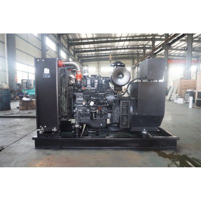 工廠直銷120KW柴油發(fā)電機，品牌有廣西玉柴、東方紅、斗山大宇、進口沃爾沃等柴油發(fā)電機組。廠價直銷歡迎選購：13773399855。