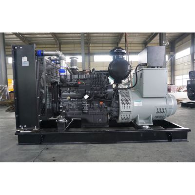 工廠直銷150KW柴油發(fā)電機，品牌有廣西玉柴、斗山大宇、沃爾沃、進口康明斯等柴油發(fā)電機組。廠價直銷歡迎選購：13773399855。