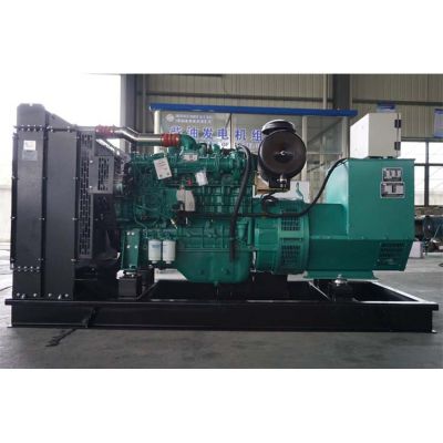 150kw玉柴柴油發(fā)電機(jī)組-玉柴6缸柴油機(jī)YC6A245L-D20柴油發(fā)電機(jī)組,缸徑/行程：108/132mm,柴油發(fā)電機(jī)組水冷發(fā)動機(jī)功率181.5KW,柴油發(fā)電機(jī)組配套馬拉松斯坦福發(fā)電機(jī)。廠價(jià)直銷歡迎選購：13773399855。