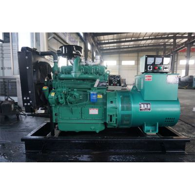 40kw濰柴裕興柴油發(fā)電機(jī)組-濰柴裕興4缸柴油機(jī)K4100ZD柴油發(fā)電機(jī)組,缸徑/行程：100/115mm,柴油發(fā)電機(jī)組水冷發(fā)動(dòng)機(jī)功率42KW,柴油發(fā)電機(jī)組配套馬拉松斯坦福發(fā)電機(jī)。廠價(jià)直銷(xiāo)歡迎選購(gòu)：13773399855。