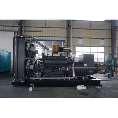 800kw上柴正新柴油發(fā)電機(jī)組-上柴正新12缸柴油機(jī)12V138CZLD柴油發(fā)電機(jī)組,缸徑/行程：138/165mm,柴油發(fā)電機(jī)組水冷發(fā)動機(jī)功率805KW,柴油發(fā)電機(jī)組配套馬拉松斯坦福發(fā)電機(jī)。廠價(jià)直銷歡迎選購：13773399855。