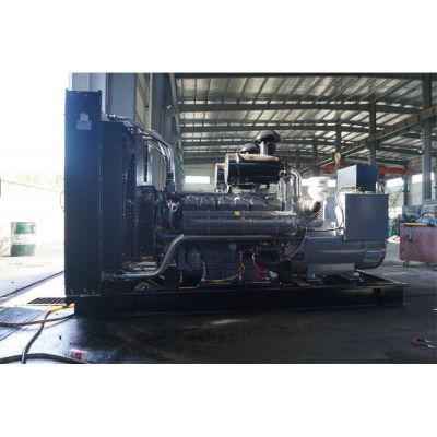 500kw無錫動力柴油發(fā)電機組-無錫動力12缸柴油機WD269TAD45柴油發(fā)電機組,缸徑/行程：138/150mm,柴油發(fā)電機組水冷發(fā)動機功率512KW,柴油發(fā)電機組配套馬拉松斯坦福發(fā)電機。廠價直銷歡迎選購：13773399855。