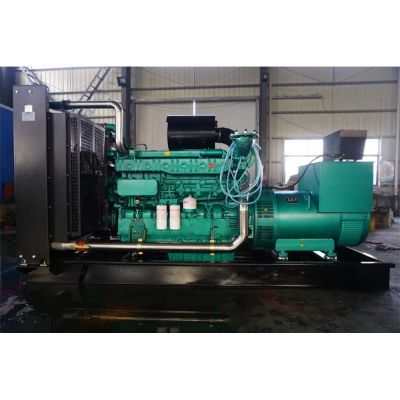 500kw玉柴柴油發(fā)電機(jī)組-玉柴6缸柴油機(jī)YC6TD780-D31柴油發(fā)電機(jī)組,缸徑/行程：152/180mm,柴油發(fā)電機(jī)組水冷發(fā)動(dòng)機(jī)功率572KW,柴油發(fā)電機(jī)組配套馬拉松斯坦福發(fā)電機(jī)。廠價(jià)直銷(xiāo)歡迎選購(gòu)：13773399855。