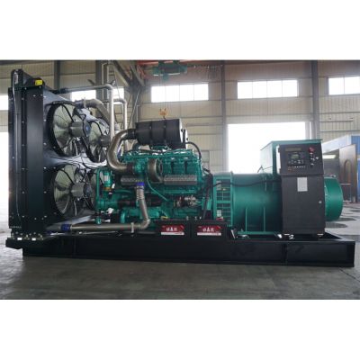 1200kw南通股份柴油發(fā)電機組-南通股份12缸柴油機TCR1200柴油發(fā)電機組,缸徑/行程：138/165mm,柴油發(fā)電機組水冷發(fā)動機功率1320KW,柴油發(fā)電機組配套馬拉松斯坦福發(fā)電機。廠價直銷歡迎選購：13773399855。