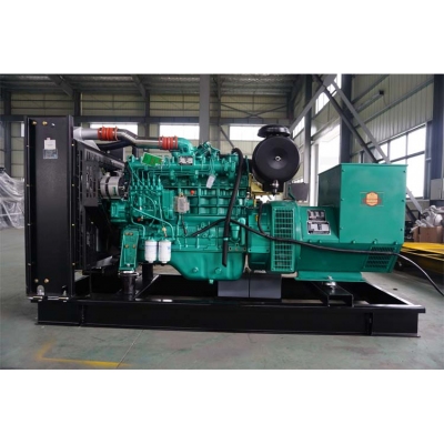 150kw玉柴柴油發(fā)電機(jī)組-玉柴6缸柴油機(jī)YC6A230-D30柴油發(fā)電機(jī)組,缸徑/行程：108/132mm,柴油發(fā)電機(jī)組水冷發(fā)動機(jī)功率171KW,柴油發(fā)電機(jī)組配套馬拉松斯坦福發(fā)電機(jī)。廠價(jià)直銷歡迎選購：13773399855。