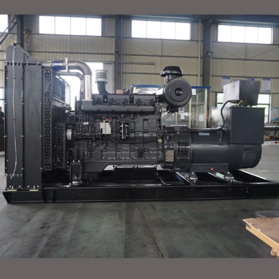 500kw上柴動(dòng)力柴油發(fā)電機(jī)組-上動(dòng)力6缸柴油機(jī)6KTAA25-G35柴油發(fā)電機(jī)組,缸徑/行程：170/185mm,柴油發(fā)電機(jī)組水冷發(fā)動(dòng)機(jī)功率572KW,柴油發(fā)電機(jī)組配套馬拉松斯坦福發(fā)電機(jī)。廠價(jià)直銷歡迎選購(gòu)：13773399855。