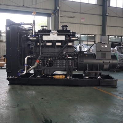 600kw上柴動(dòng)力柴油發(fā)電機(jī)組-上柴股份6缸柴油機(jī)6KTAA25-G38柴油發(fā)電機(jī)組,缸徑/行程：170/185mm,柴油發(fā)電機(jī)組水冷發(fā)動(dòng)機(jī)功率684KW,柴油發(fā)電機(jī)組配套馬拉松斯坦福發(fā)電機(jī)。廠價(jià)直銷歡迎選購(gòu)：13773399855。